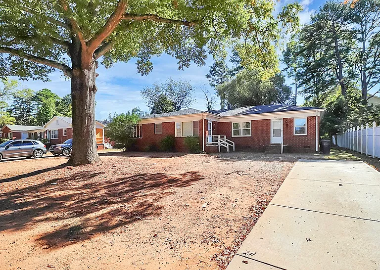 3503 Meredith Ave — Photo 15