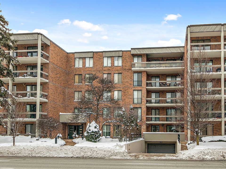 1st image of 1020 N Harlem Ave APT 2F