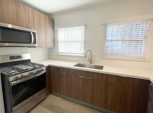 7911 Blackburn Ave APT 11, Los Angeles, CA 90048