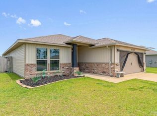 6268 Redberry Dr, Gulf Breeze, FL 32563