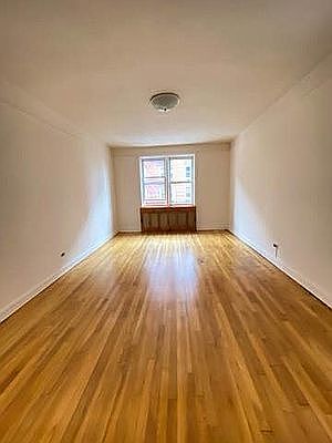 5th image of 41-72 Judge St #3F