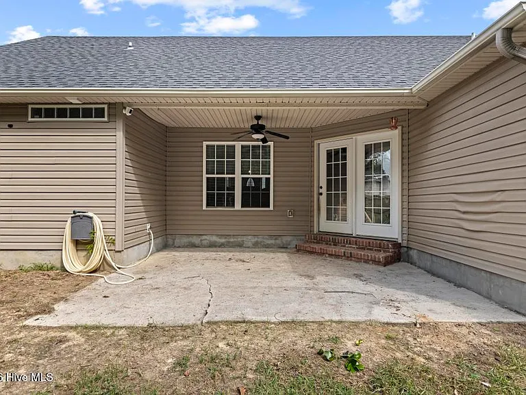 132 Forest Bluff Dr — Photo 20