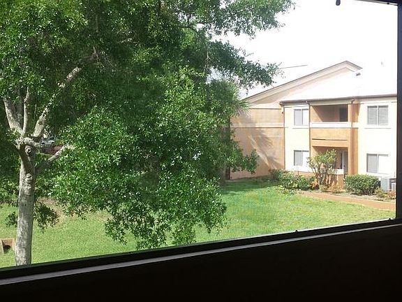 5th image of 660 Kenwick 204 Cir