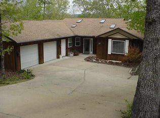 21 Fineza Way, Hot Springs Village, AR 71909