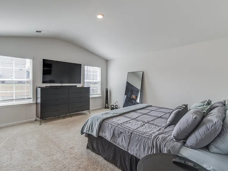 196 Dunham Rd — Photo 16