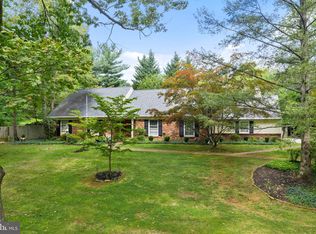 545 Richards Rd, Wayne, PA 19087