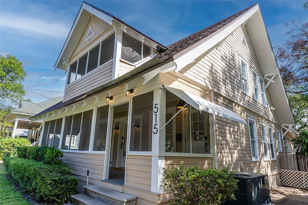 1 bed, 1.0 bath, 700 sqft, $1,900 — Photo 1