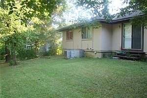 3rd image of 5026 Kyle Ln NW