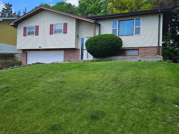 3010 S 46th Ave, Omaha, NE 68106