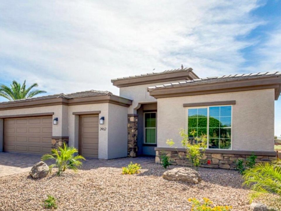 2nd image of 2526 N Lema Dr