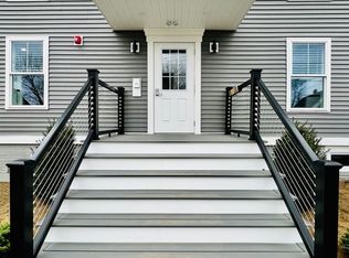 209 Grand Ave APT 4, Cranston, RI 02905