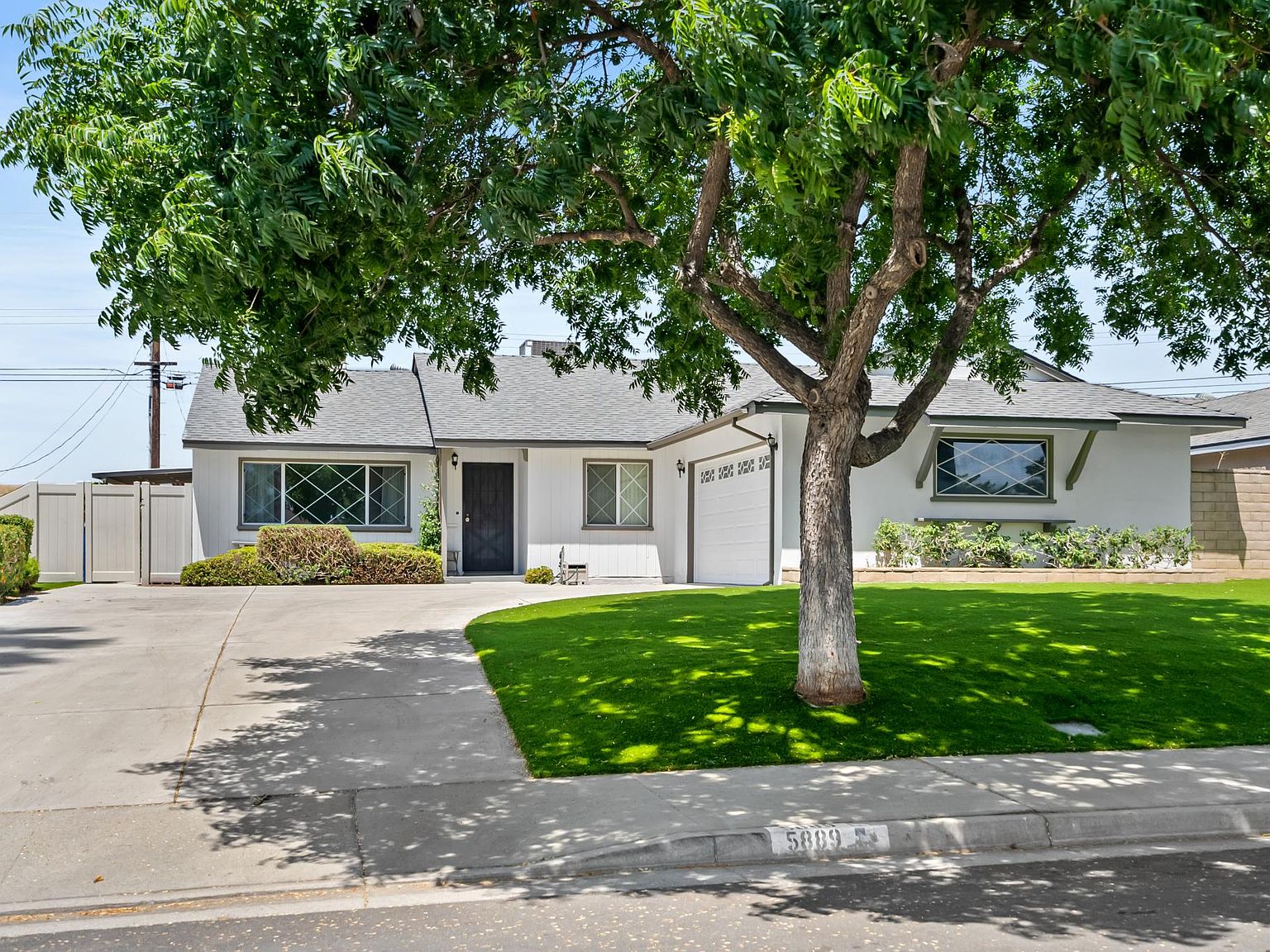 5889 Glenhurst St, Riverside, CA 92504 Zillow