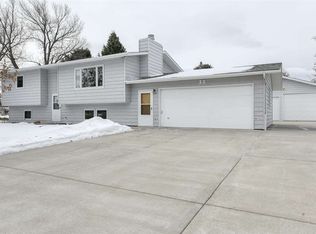 32 Horseshoe Ln, Spearfish, SD 57783