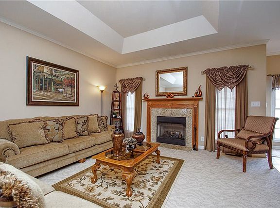 2nd image of 4286 N Woodstock Dr