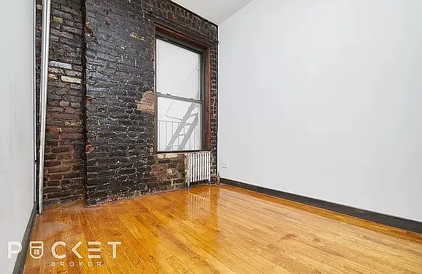 520 E 14th St #27 — Photo 6