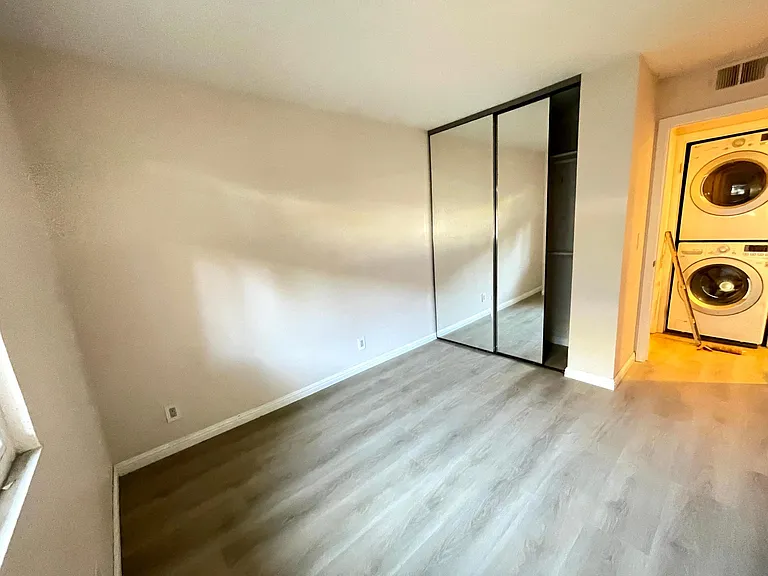 bedroom2