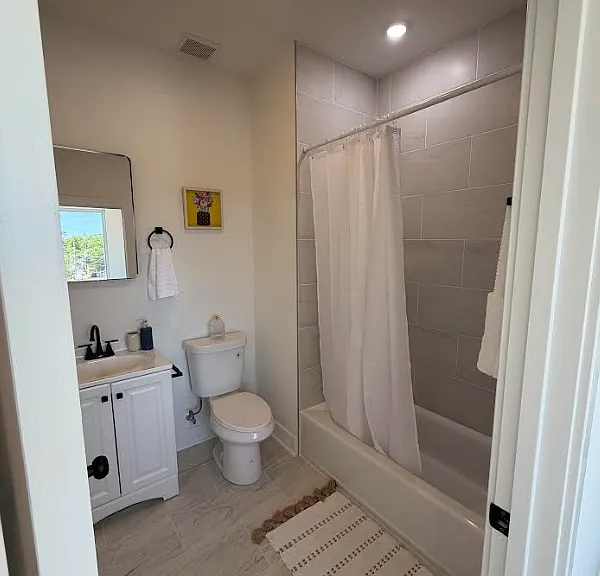 1240 W Erie Ave #2 — Photo 8