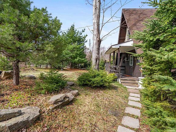 2nd image of 139 Murray Ln
