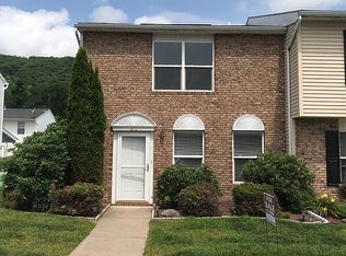 912 Primrose Ct, Exeter, PA 18643