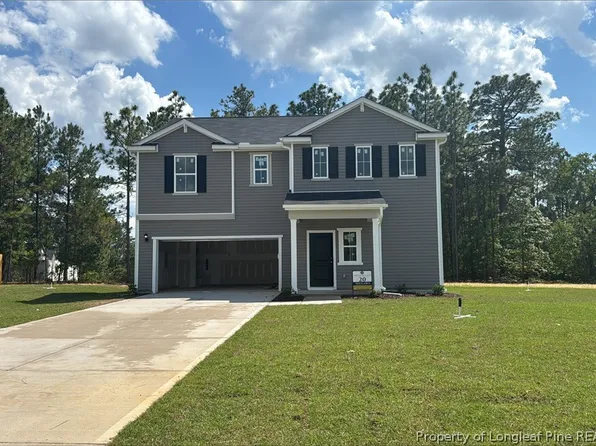 109 Utah Ct, Spring Lake, NC 28390