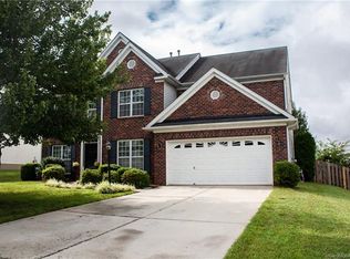 109 Dovetail Dr, Mooresville, NC 28115