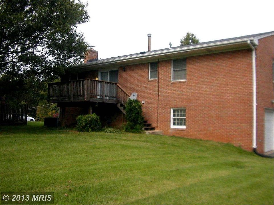 2nd image of 10800 Kingstead Rd
