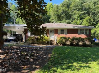 12 S Circle Dr, Chapel Hill, NC 27516