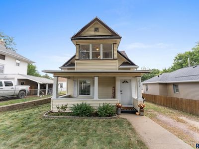 1012 W 14th St, Sioux Falls, SD, 57104