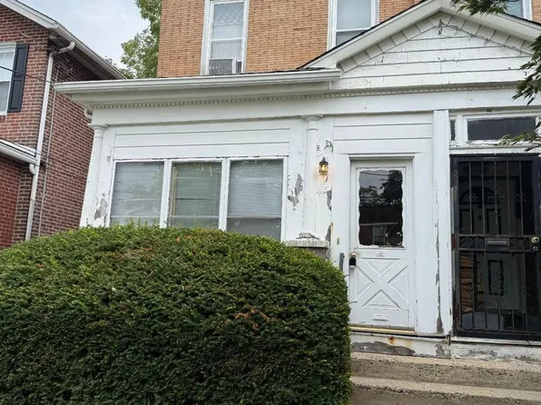415 Clifton Ave, Sharon Hill, PA 19079