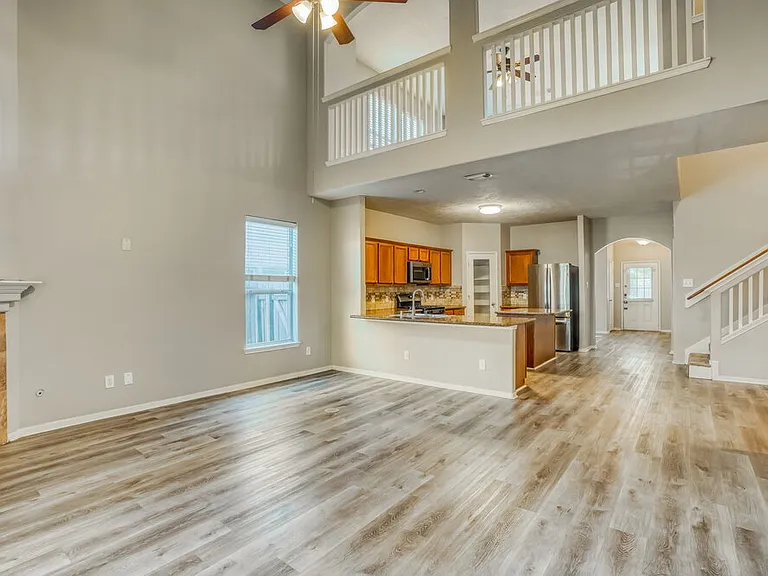 6206 Lovage Ave — Photo 5