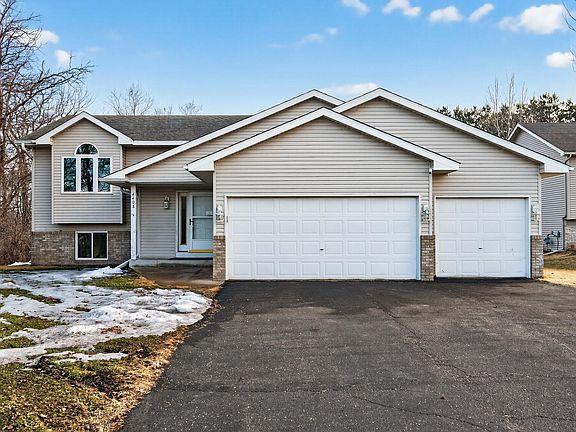 3rd image of 4408 229th Ln NW