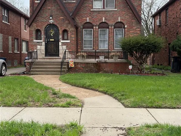 8735 Marygrove Dr, Detroit, MI 48221