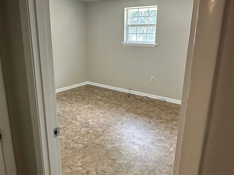 63 Groner St — Photo 10