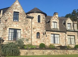 1985 & 87 McCoy Rd, Huntington, WV 25701