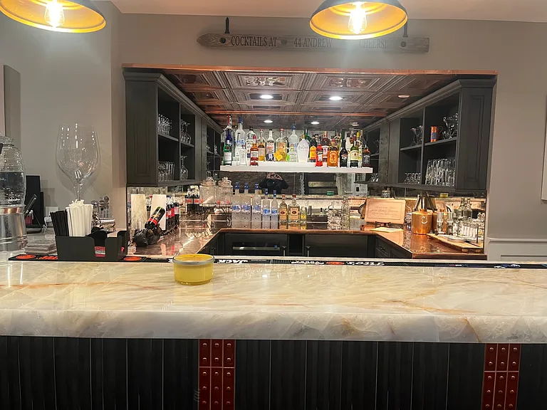 44 Andrew Ct — Photo 20