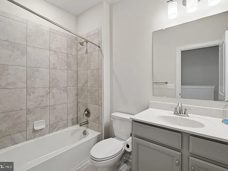 4922 Macdonough Pl — Photo 11