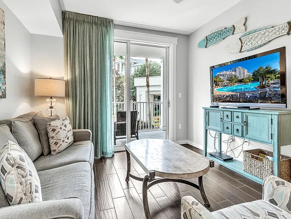 Bright living area!