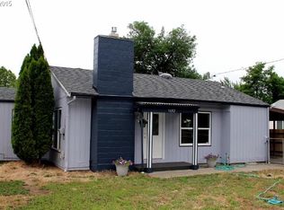 1632 NE Hollis St, Roseburg, OR