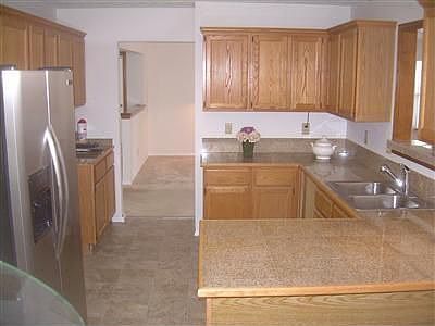 3rd image of 8739 Crenshaw Ln