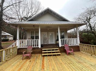 16 Sunset Dr, Greers Ferry, AR 72067