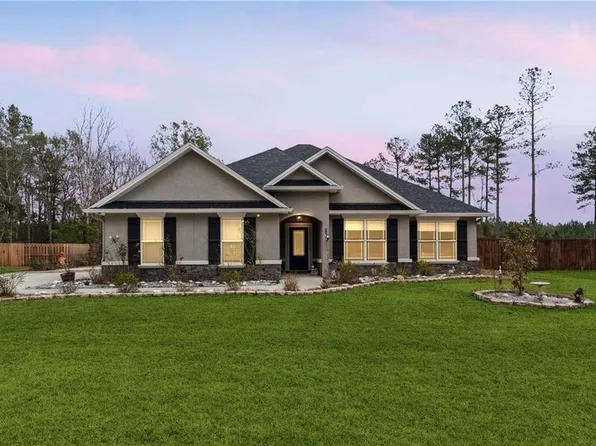 212 Northshore Dr, Kingsland, GA 31548