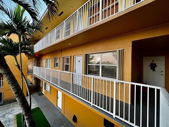 3rd image of 5150 W 12th Ave APT 210
