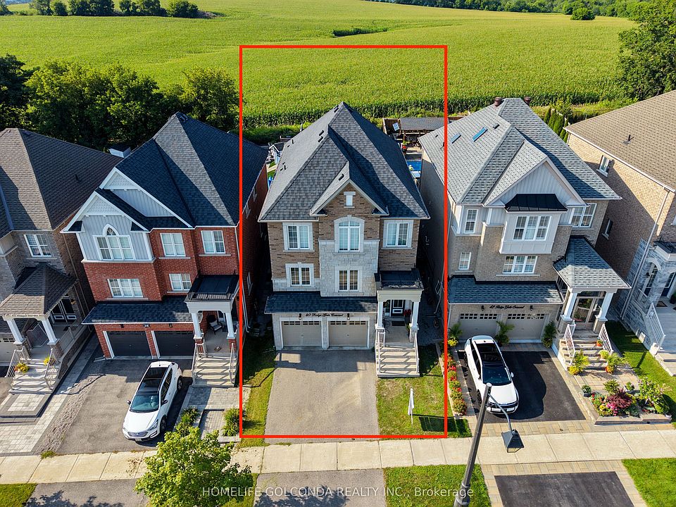 1st image of 40 Ridge Gate Cres
