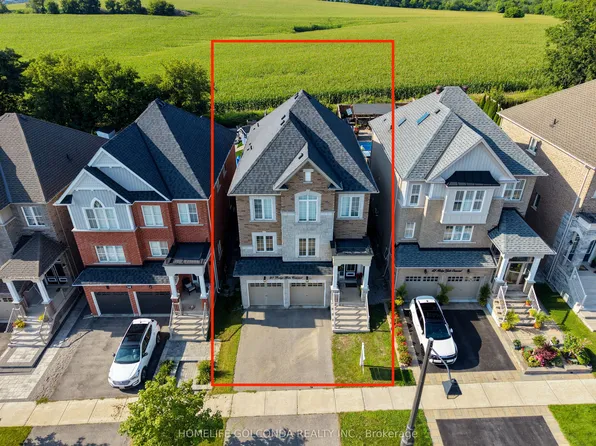 40 Ridge Gate Cres, East Gwillimbury, ON L0G 1M0
