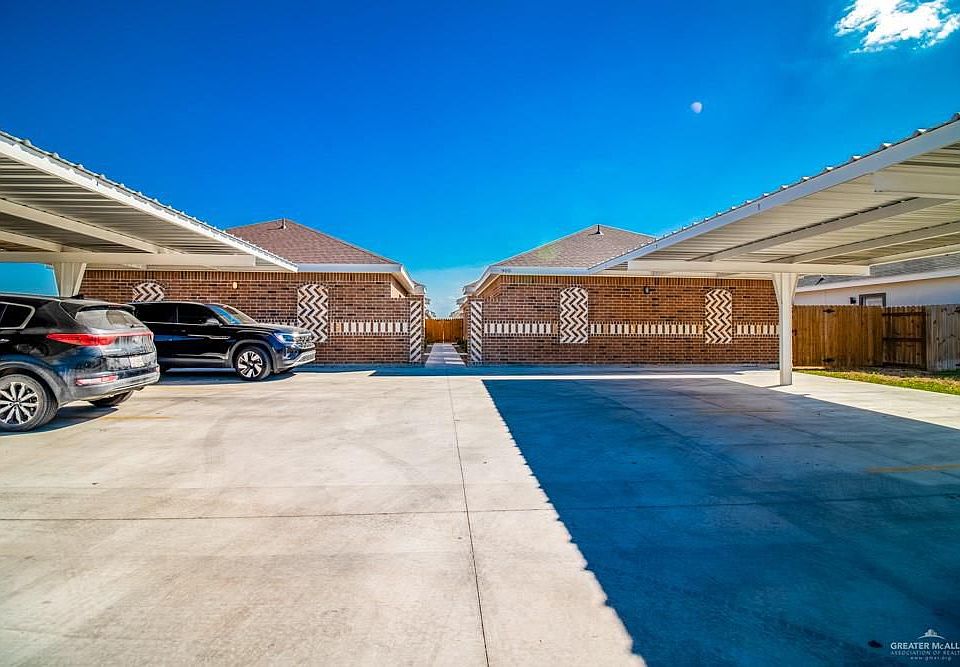 1st image of 905 Sunset Valley St APT 1
