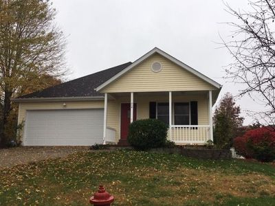 714 E Saint Charles St, Ozark, MO, 65721