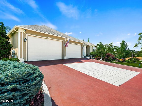 2nd image of 7306 Modesto Way