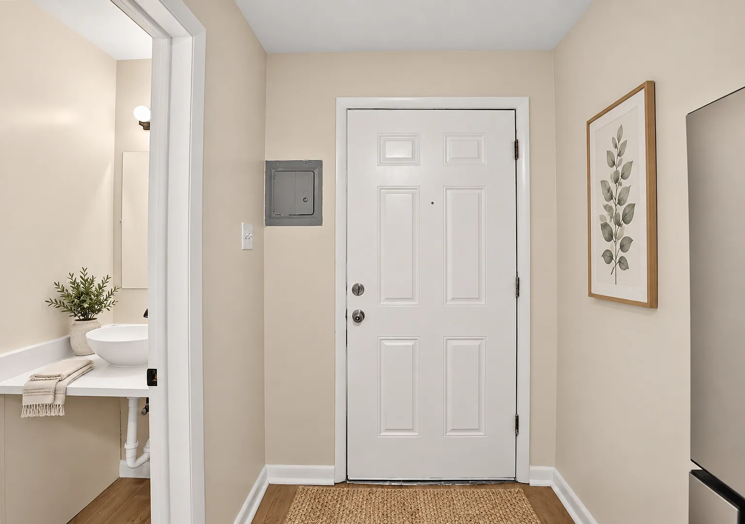 Renovated Runnemede Studio | Walk-In Closet + Updated Kitchen — Photo 1