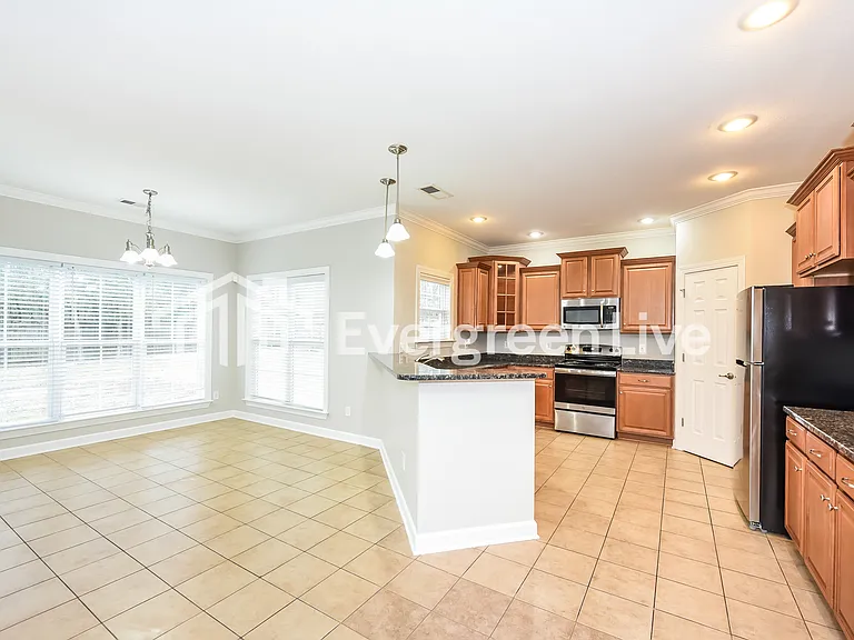 128 Montelena Dr — Photo 6
