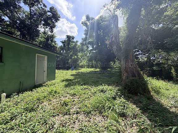 3rd image of 5601 Bryson Dr